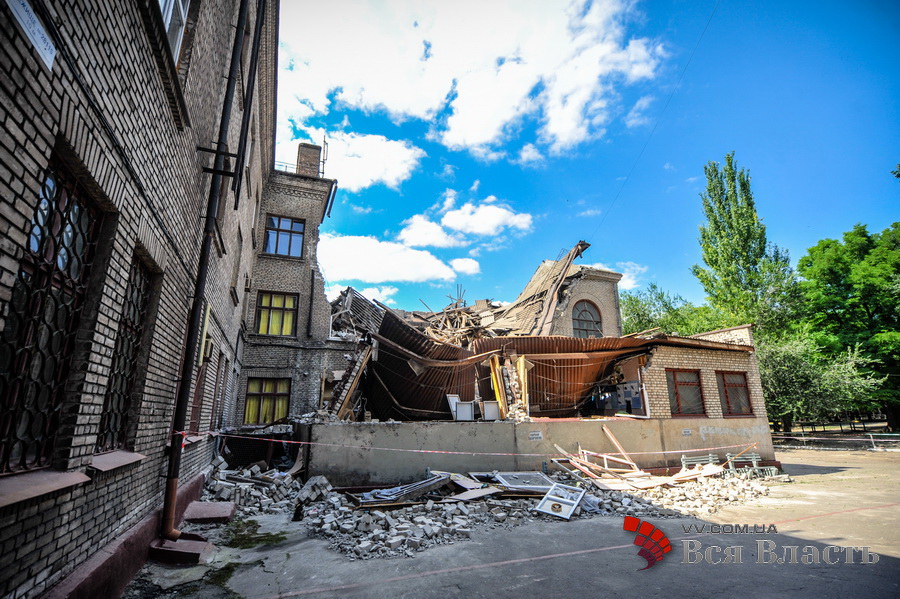 В центре Запорожья обрушилось здание колледжа