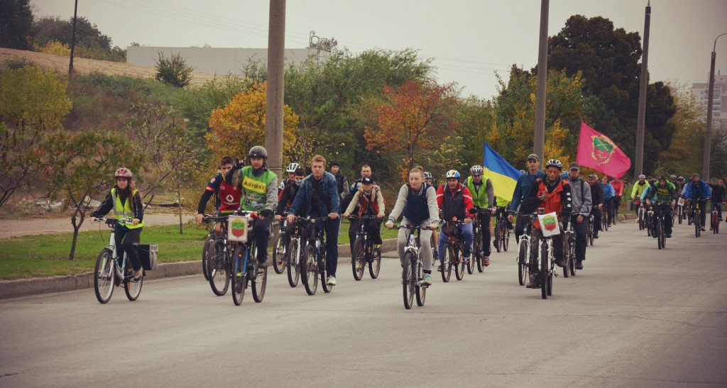 День города на велосипеде: как запорожские активисты провели праздник