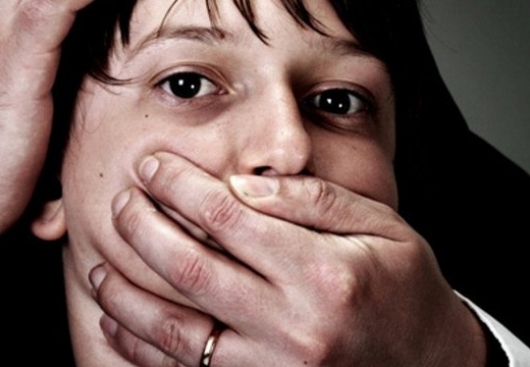 В запорожском ТЦ «Аврора» поймали педофила (ВИДЕО)