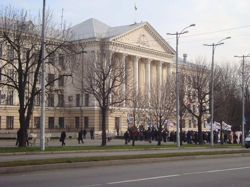Запорожцев в среду перед сессией горсовета зовут на митинг по проблемам ОСМД