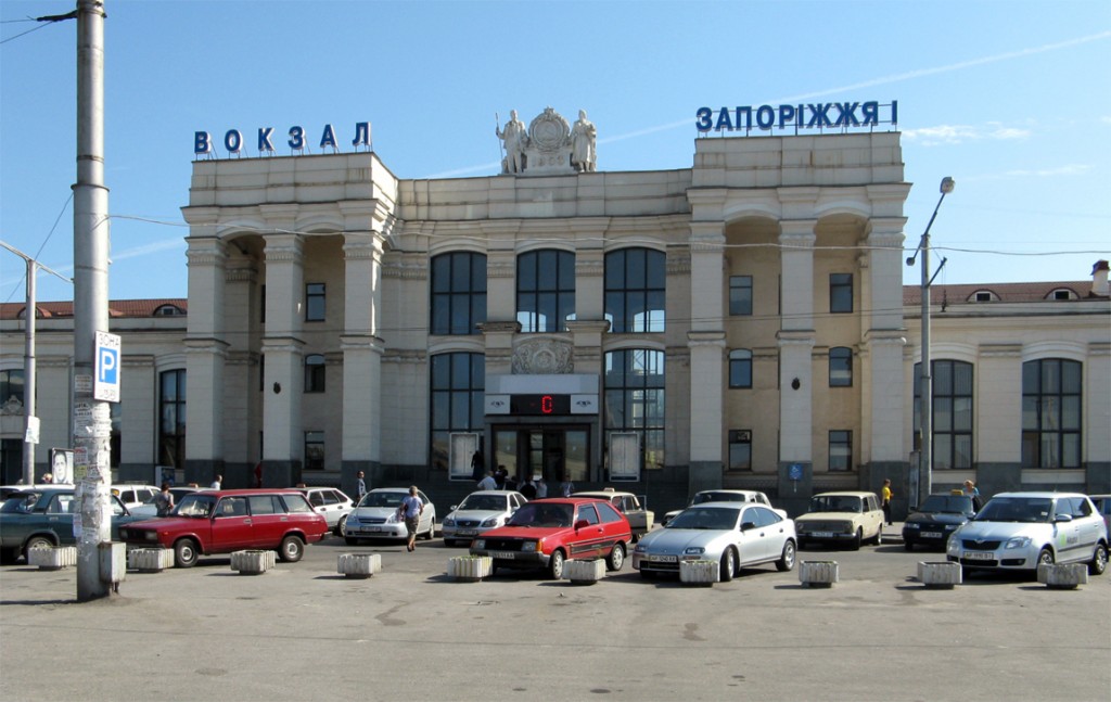 На железнодорожном вокзале Запорожья появится мобильный центр занятости