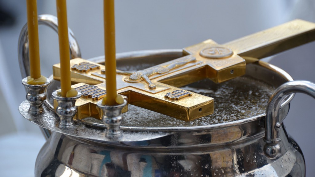 Где в Запорожье можно будет освятить воду на крещение: адреса