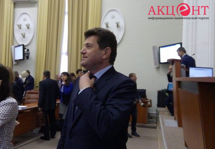 Электронная декларация Владимира Буряка оказалась неполной