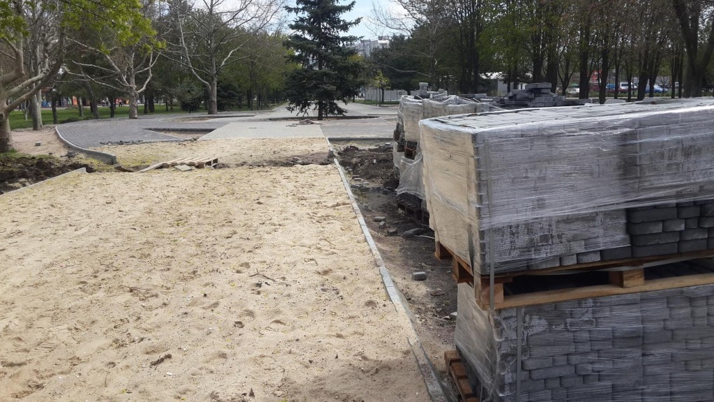 Депутатский технадзор парка Юбилейный в Запорожье