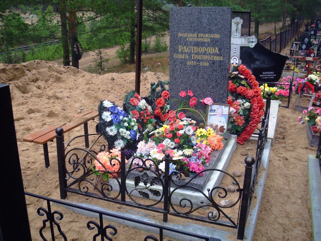 В Запорожье СБУ задержали при получении взятки сотрудников КП «Ритуал»