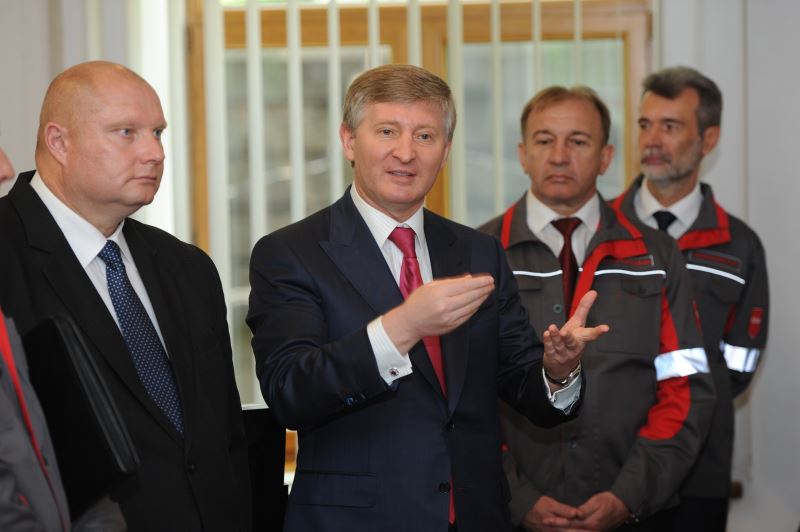 Ахметов «сжалился» над металлургами Запорожья, подняв им зарплату на 20 %