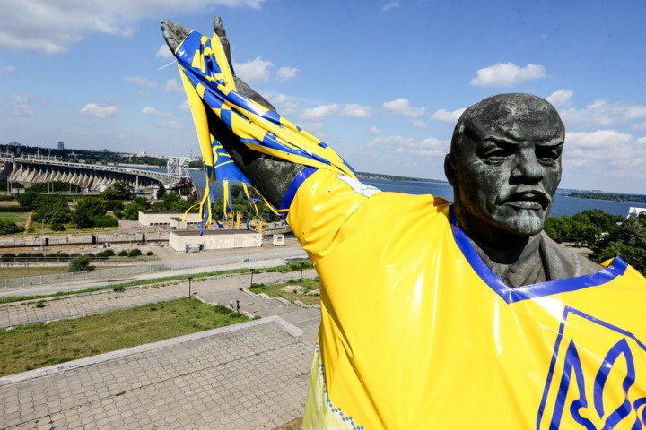 Ждем ответ: стало известно когда в Киеве возможно покажут запорожского Ленина