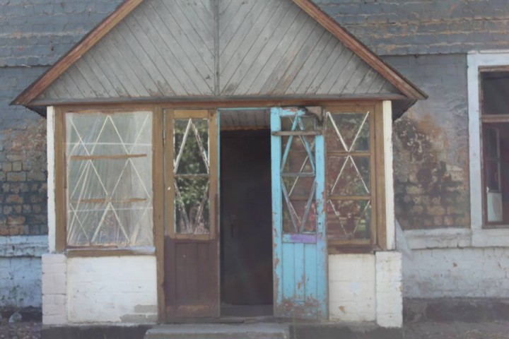 Ужас запорожских общежитий: как живут семьи АТОшников (ФОТО)