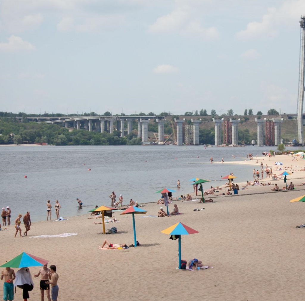 Запорожский центральный пляж попал в список самых опасных пляжей Украины (ВИДЕО)