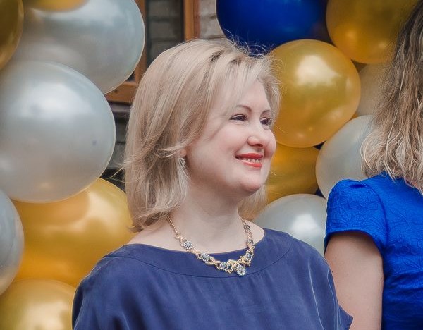 Жена известного запорожского бизнесмена поразила сеть своими высказываниями о детях