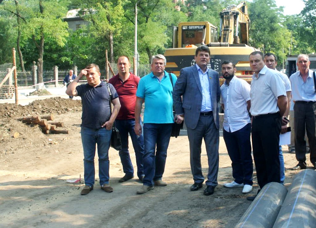 Вторую очередь реконструкции проспекта Маяковского завершат в сентябре