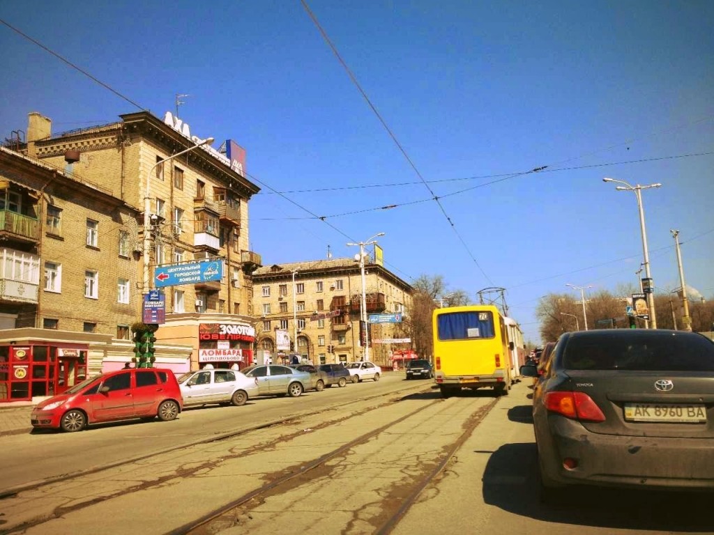 Маршрутки на Кичкас изменят схему движения из-за ремонта трамвайного переезда