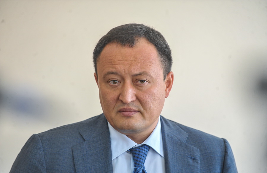 Брыль назвал Антикоррупционную комиссию при ОГА инструментом для «разборок» в бизнесе, поэтому был вынужден распустить