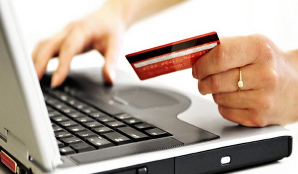 На заметку запорожцам: какие ограничения введены на покупку товаров за рубежом