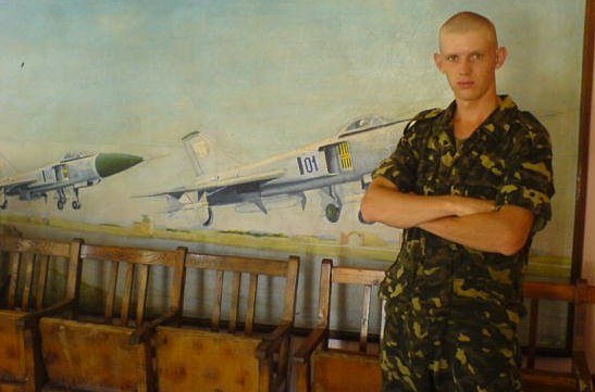 В Запорожье молодая девушка разыскивает мужа, который пропал пару дней назад (ФОТО)