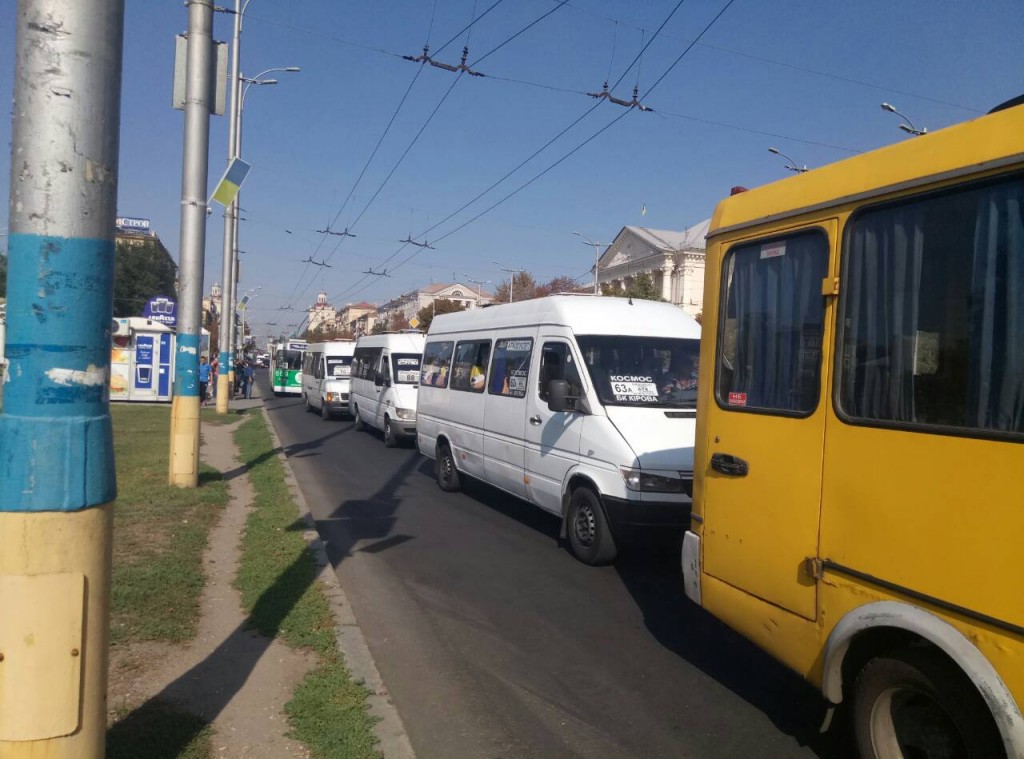 В Запорожье сократят расстояние одного автобусного маршрута