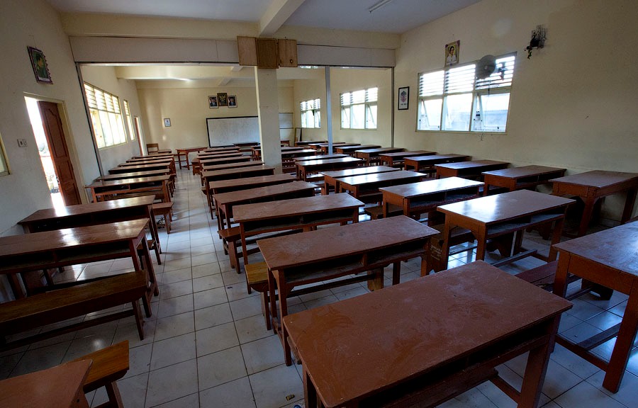 В Запорожской области вынужденные «каникулы» отменены