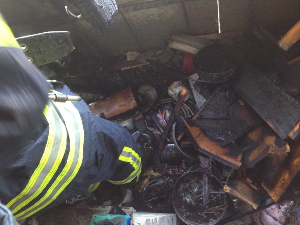 В Запорожье на Космосе горела высокоэтажка (ФОТО)