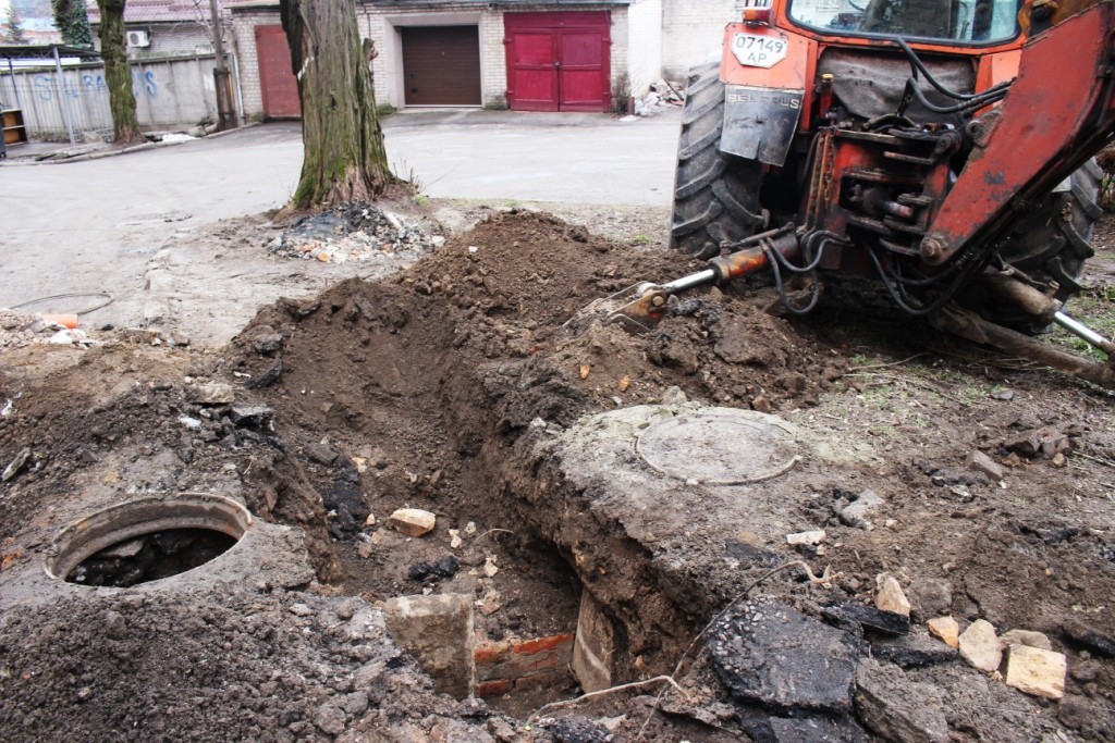 В аварийном доме на бульваре нашли еще одну причину обрушения (ФОТОРЕПОРТАЖ)
