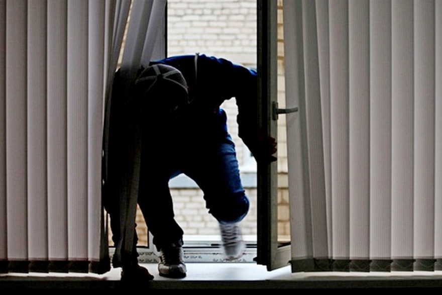 В Мелитопольском районе задержали двух злоумышленников, ограбивших офис (ФОТО)