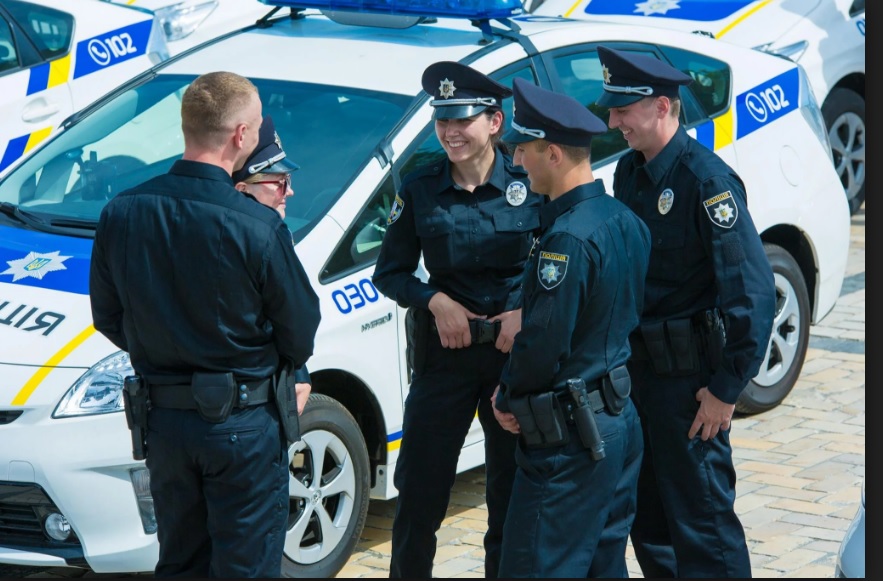 Запорожский патрульный: «Министерство, не сливай реформу, а?»