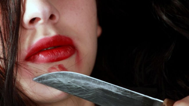 В Запорожской области из-за ревности женщина изрезала свою знакомую