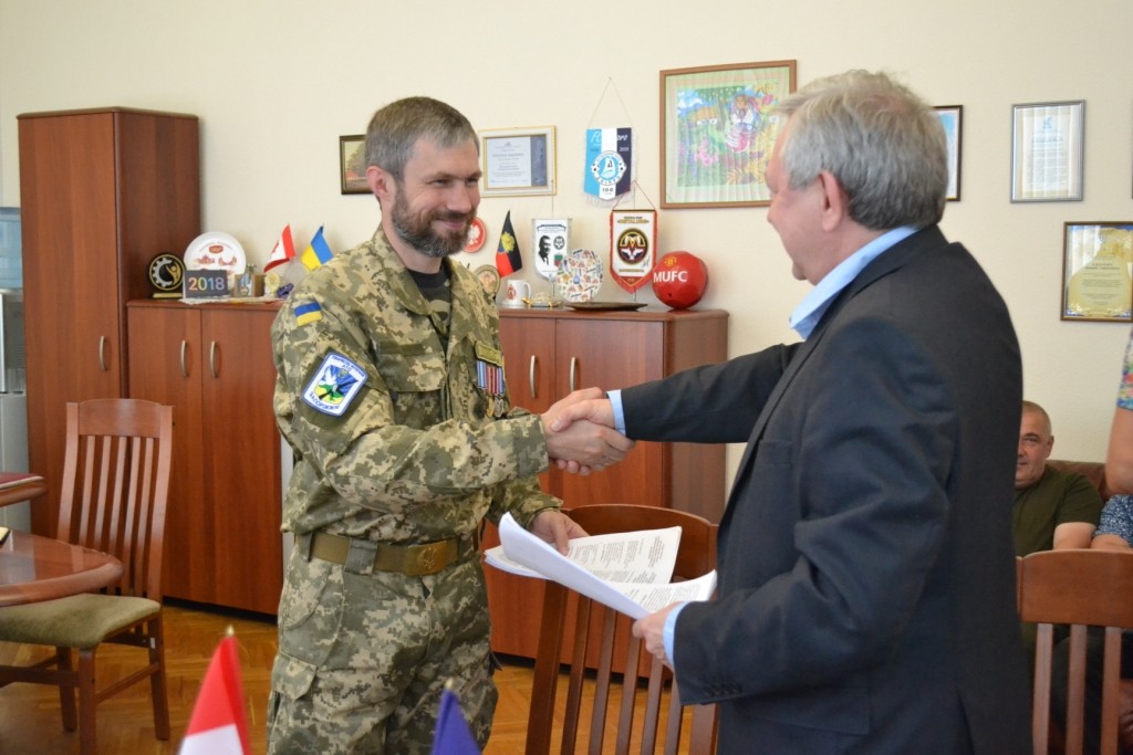Запорожским воинам АТО помогут с трудоустройством за счет международного проекта (ФОТОРЕПОРТАЖ)