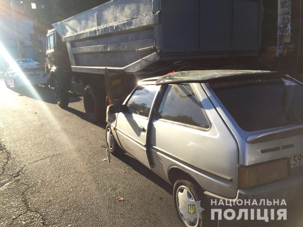 В Запорожье возле автовокзала ДТП: пострадали дети (ВИДЕО, ФОТО)