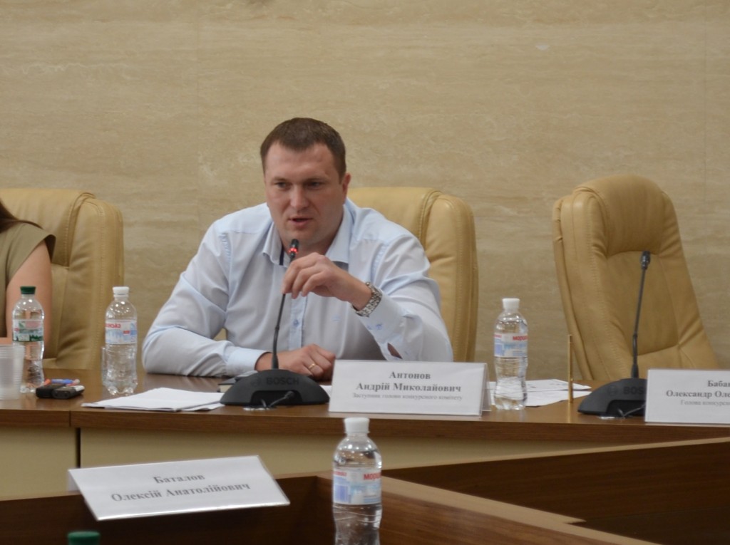 Сатанизм, зоофилия и гомофобия: запорожский бизнесмен просит Брыля проверить на наркотики скандального чиновника