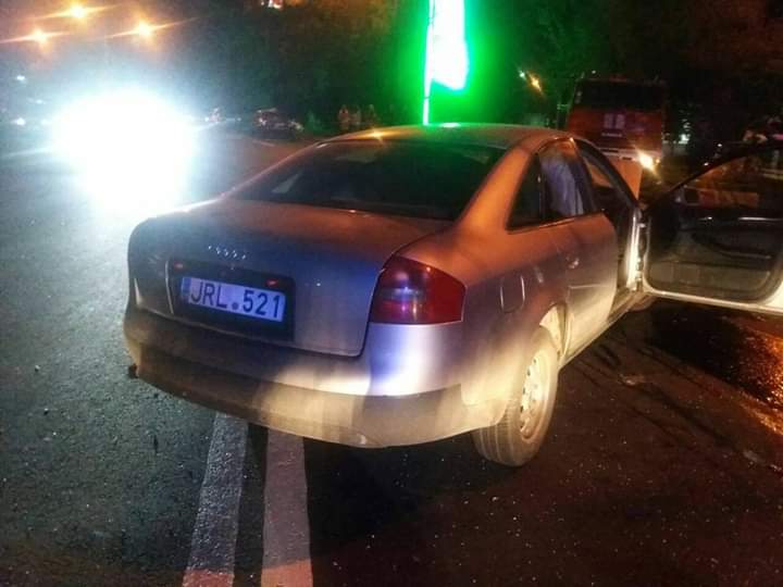 В Запорожье пьяный на «Ауди» смял «Славуту»: есть погибший, подробности (ФОТО)