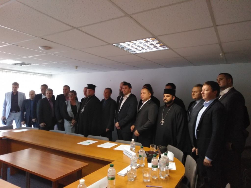 Образование, традиционная семья: в Запорожье прошел межконфессионный круглый стол