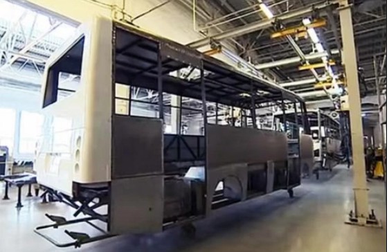 С легковыми не вышло: ЗАЗ запускает производство 12-метровых автобусов (ВИДЕО)