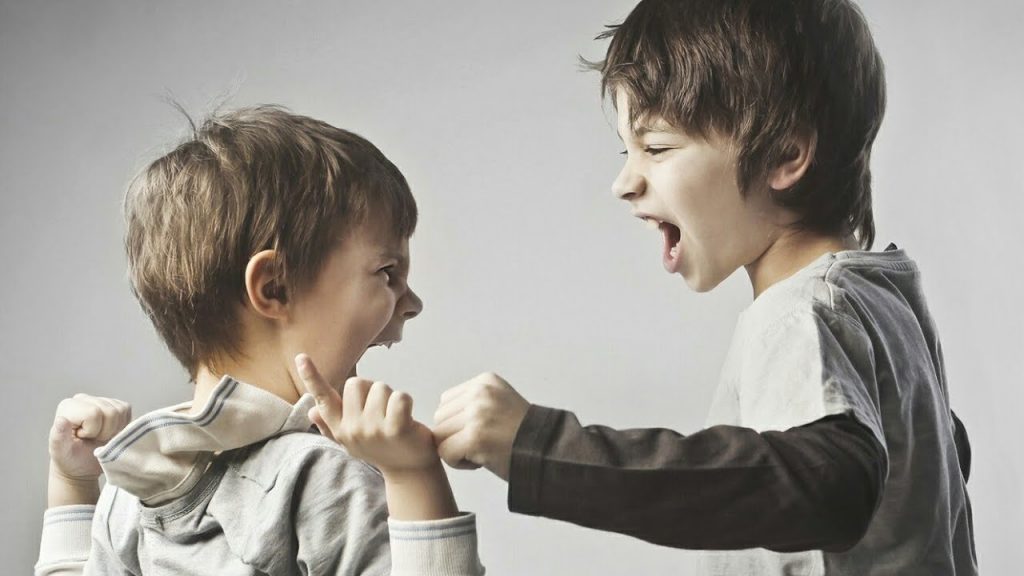 В Запорожской области школьник избил сверстника: родители пострадавшего узнали об этом из Instagram