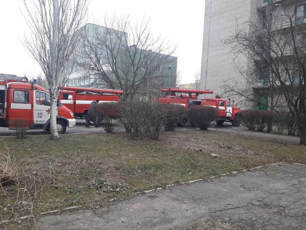 Пожар в студенческом общежитии: комната выгорела полностью (ФОТО)