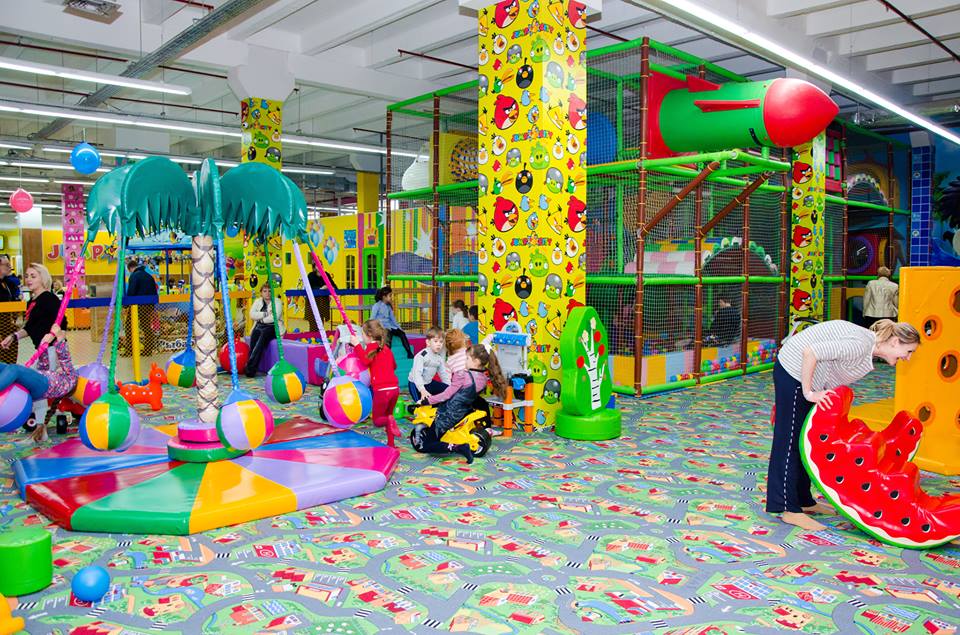 Маленькие бердянцы продолжают попадать в больницу после посещения детского развлекательного центра