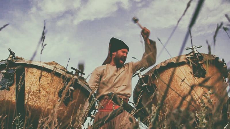 Запорожский музыкант снялся в клипе всемирно известного виолончелиста (ВИДЕО)