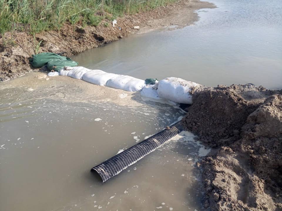 В Кирилловке остановили работы по расчистке промоины в лиман: финансирования нет