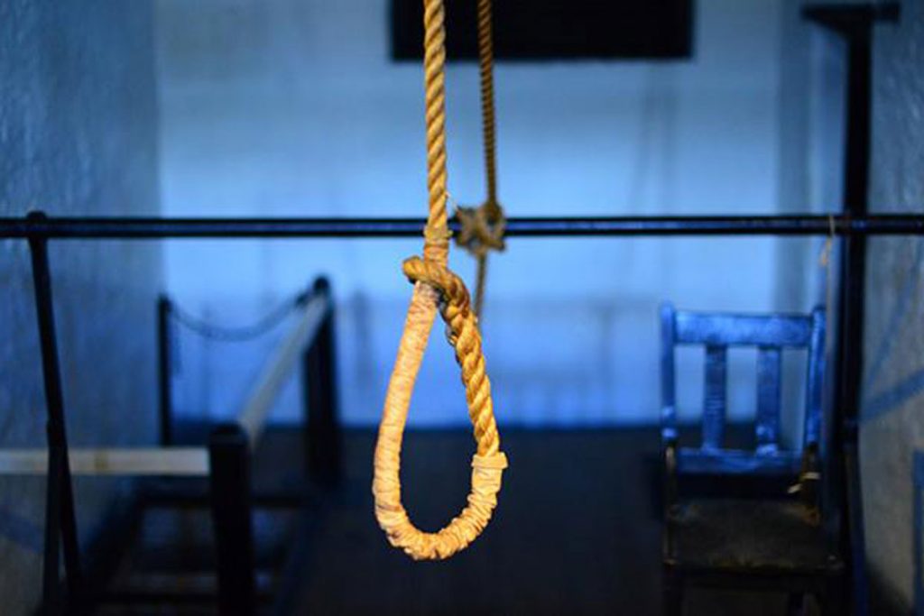 В Запорожской области после нескольких неудачных попыток повесилась женщина с инвалидностью