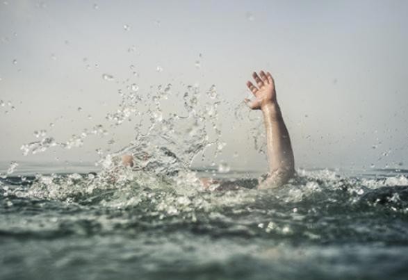 Отдыхающие пытались откачать мужчину: подробности гибели киевлянина в Бердянске