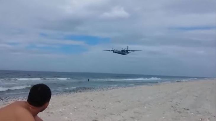 В Кирилловке самолеты летают над головами (ВИДЕО)