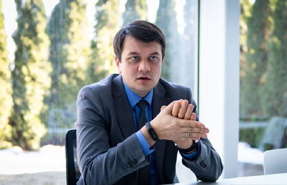 Партия «Слуга народа» представила кандидатов на выборы в ВР (СПИСОК)