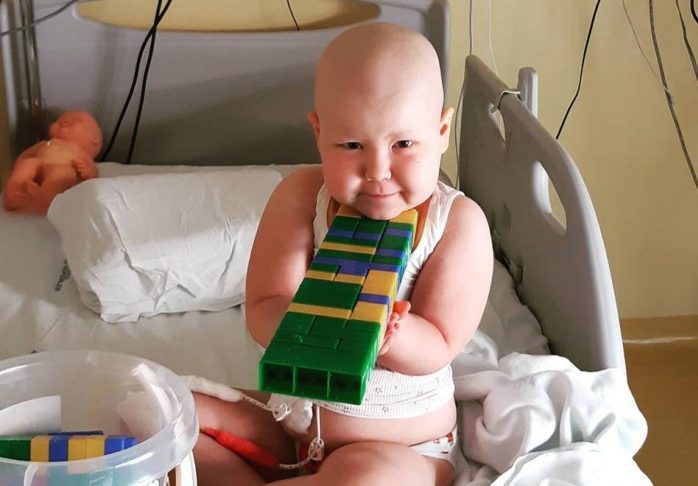 За ее жизнь боролась вся Украина: 5-летняя Кира из Запорожской области умерла