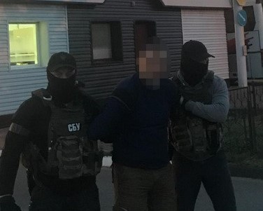 СБУ задержала жителя Запорожья, который информировал Кремль о состоянии оборонной промышленности города (ФОТО, ВИДЕО)