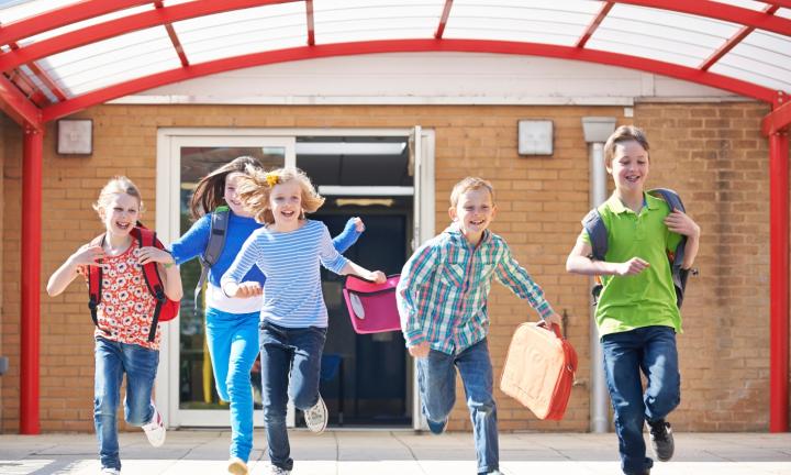 Учебный год еще не начался, а расписание каникул уже есть: когда будут отдыхать школьники