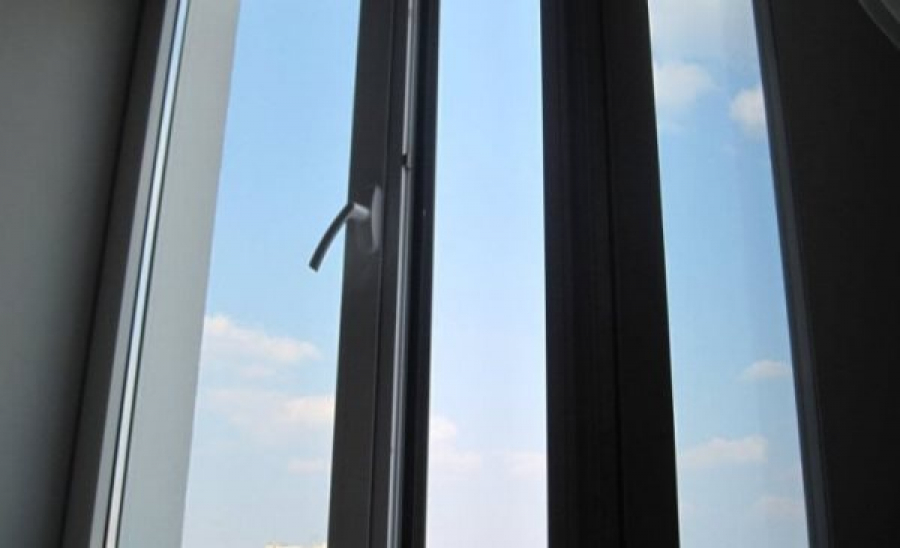 В Запорожской области из окна больницы выпал пациент: никто не верит в   суицид