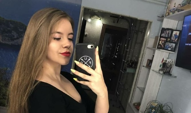 Стали известны подробности состояния 17-летней девушки, подстреленной в Камышевахе