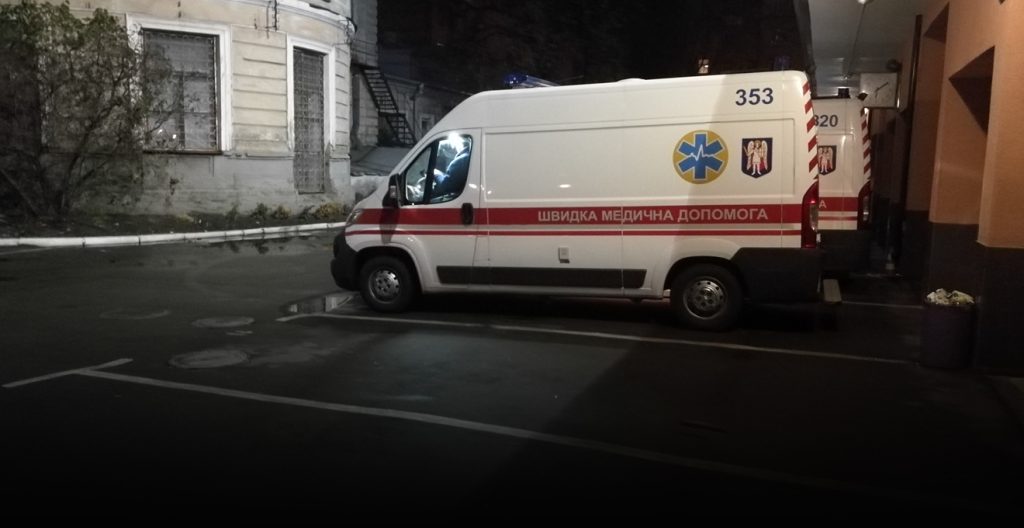 В Бердянске автомобиль на большой скорости сбил парня: в сети появилось видео