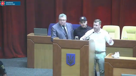 На заседании запорожского облсовета «сцепились» прокурор Романов и депутат Прасол (ВИДЕО)