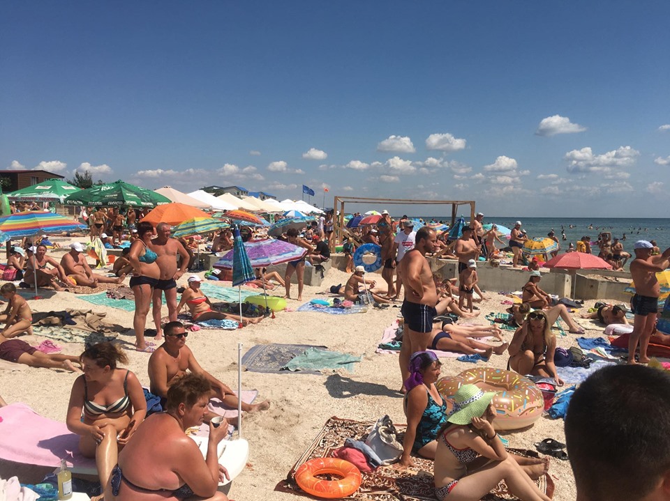 В Кирилловке подвели итоги курортного сезона: в неудачах обвинили СМИ