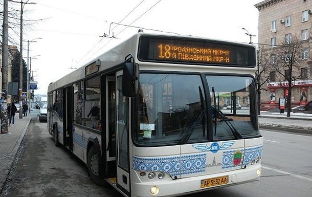 В трех автобусах Запорожья тестируют аудио-экскурсии